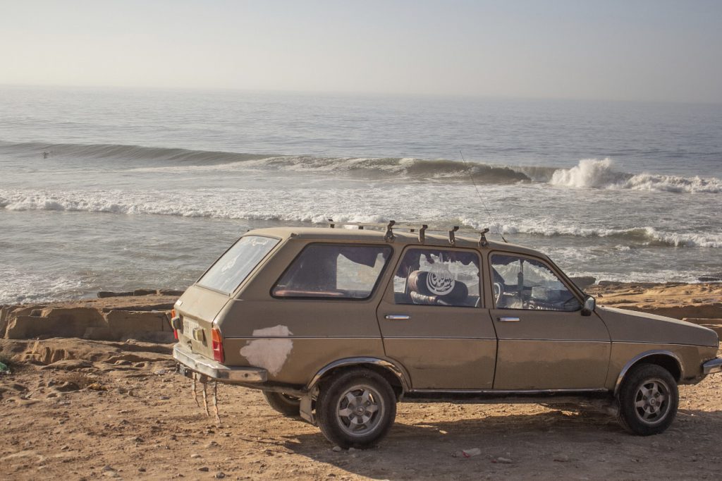 Enjoy the Morocco surf season by car with us